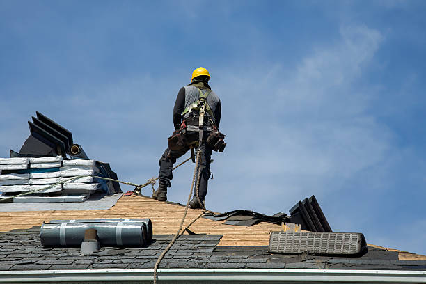 Professional Gutter Installation technician working in Savannah, TN
